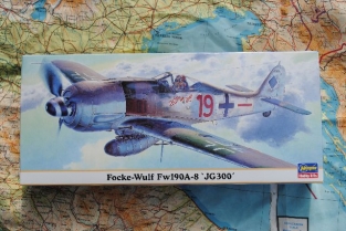 Hasegawa 00928 Focke-Wulf Fw190A-8 JG300